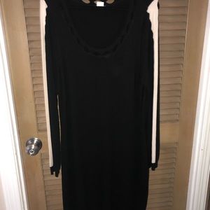 Beautiful soft comfy black creamy white dress by Venus XL